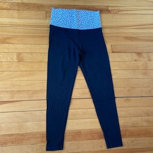 Victoria Secret XS leggings with leopard roll down waist
